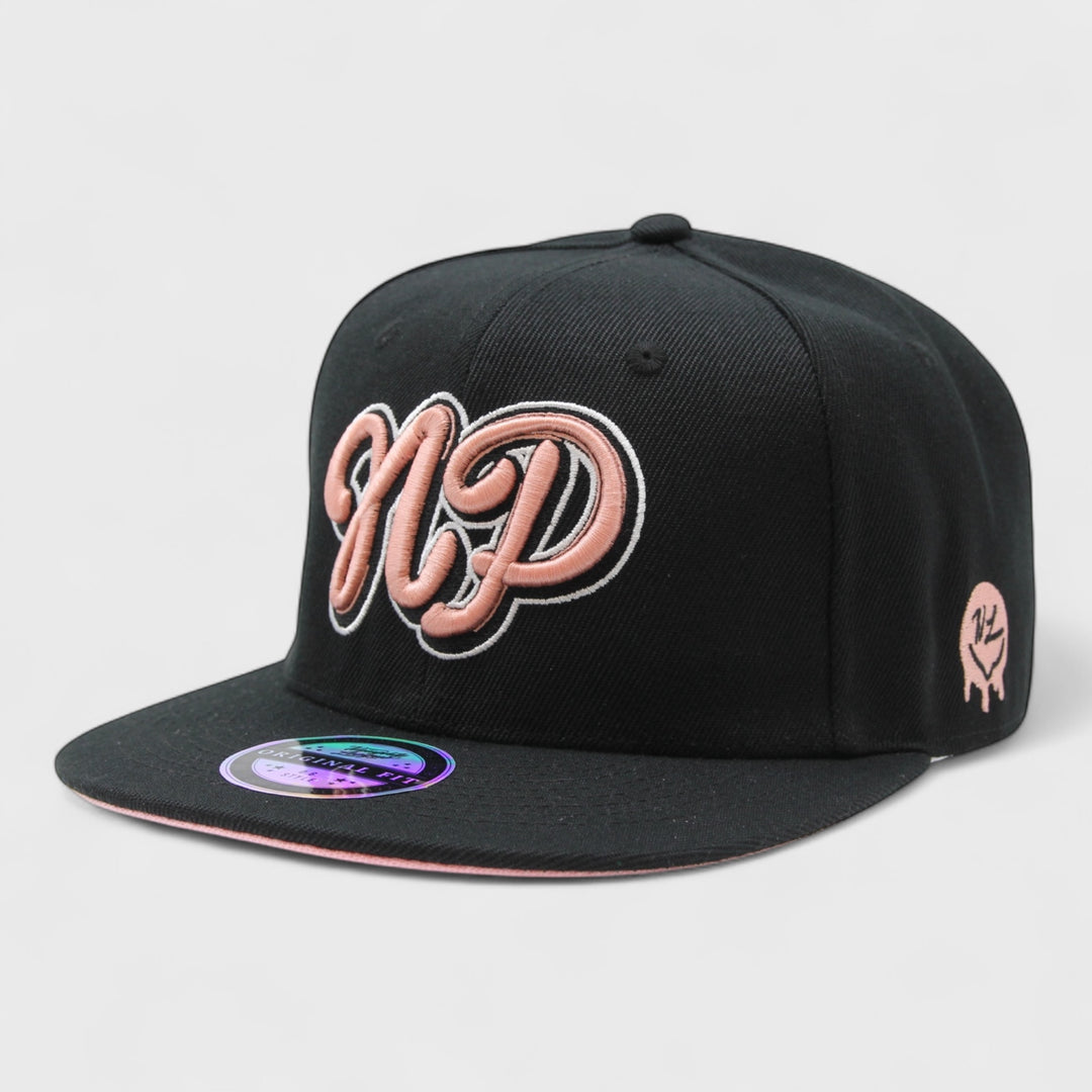 Naughty League New York Notorious Pigs fitted black/pink - Shop-Tetuan
