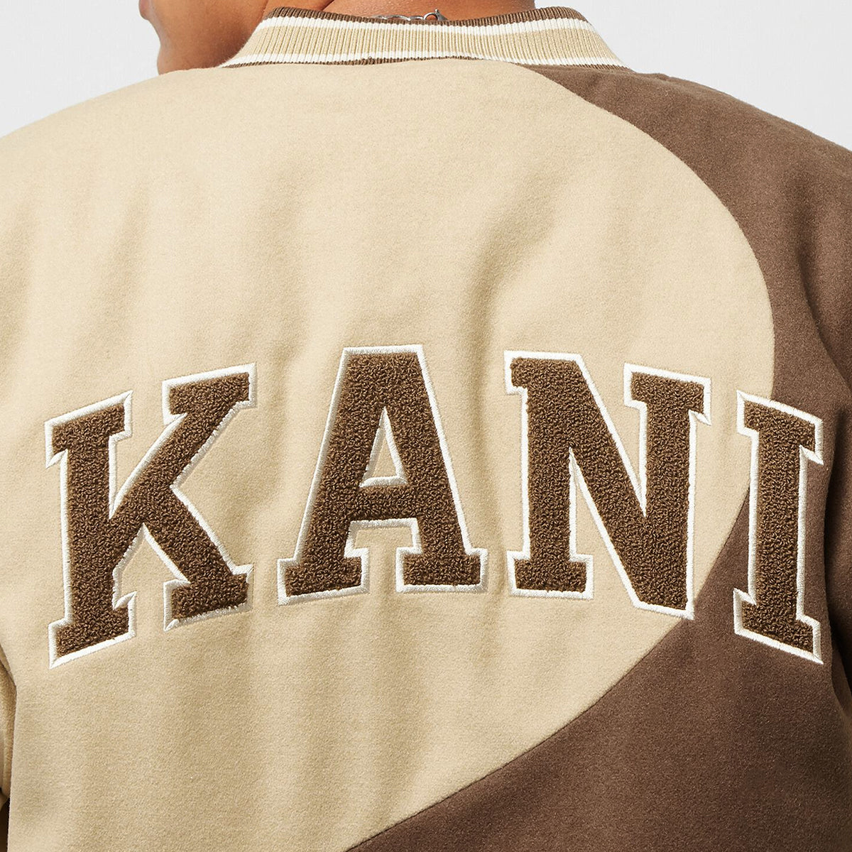 Karl Kani Retro Patch Wavy Block College Jacket brown/sand/off white - Shop-Tetuan