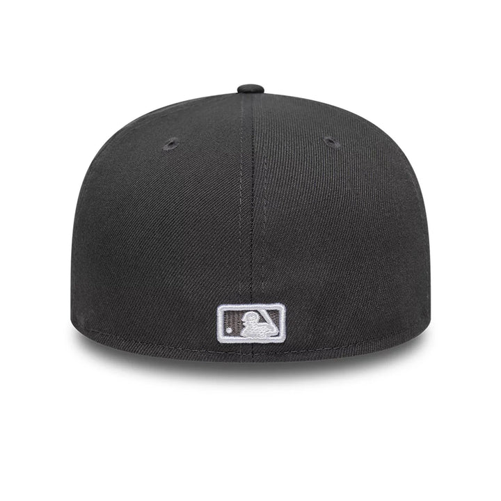 New Era Essential 59Fifty NY Yankees dark grey/white