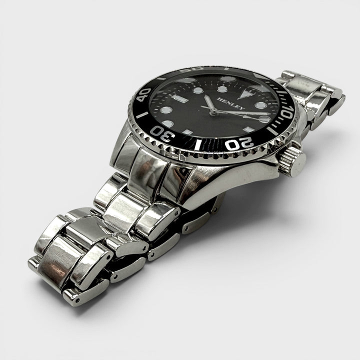 Henley Round Dial With Black Top Ring Bracelet Watch silver/black - Shop-Tetuan