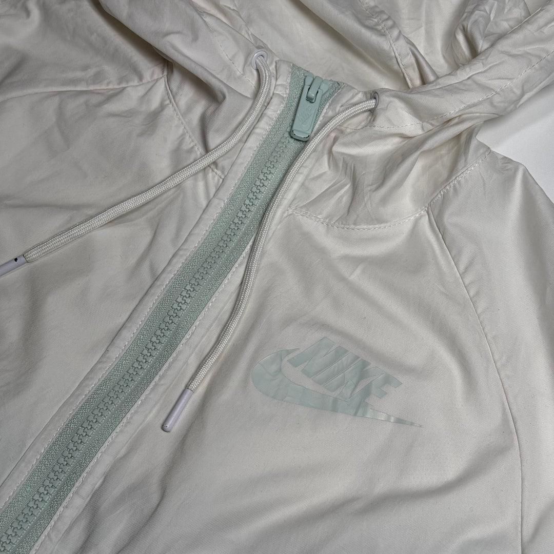 Nike Women's Windrunner white/light mint XS - Shop-Tetuan