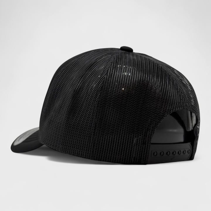 Vlizada Metallic Scorpion cap black/red