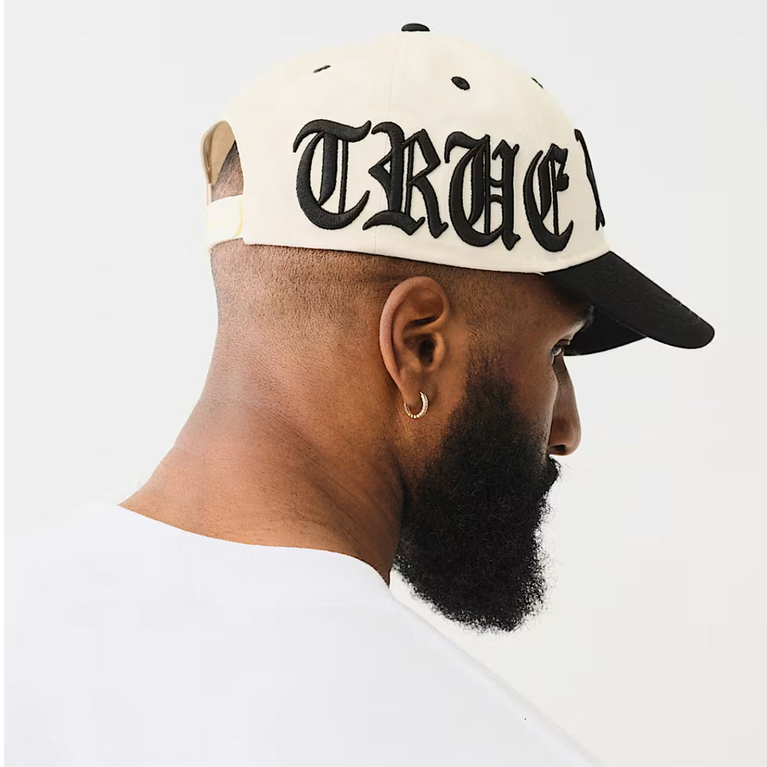 True Religion TR 3D EMB Hat white/black - Shop-Tetuan