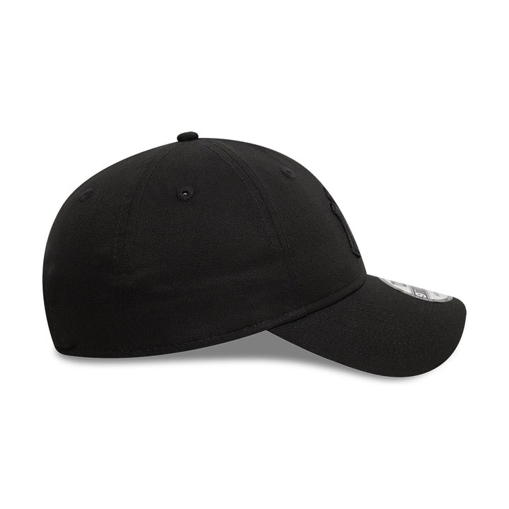 New Era League Essential NY Yankees blk/blk - Shop-Tetuan