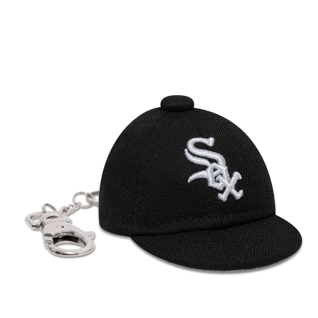 New Era MLB Mini Cap Key Chain C White Sox black - Shop-Tetuan