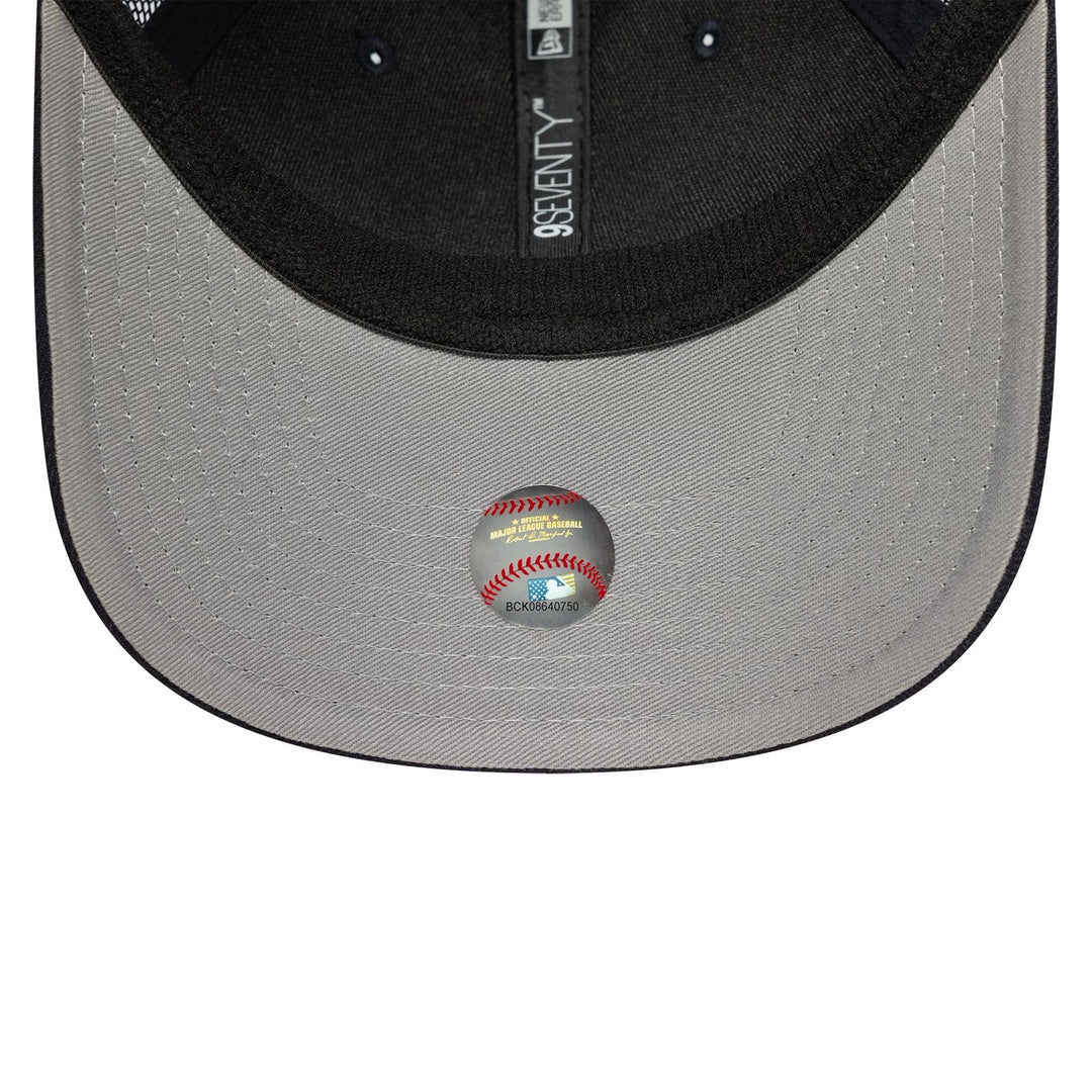 New Era MLB Official Team Colour 9Seventy Stretch Snap NY Yankees navy