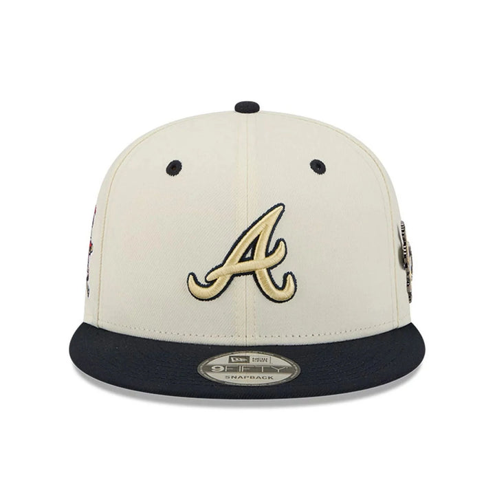 New Era MLB Mascot Pin 9Fifty A Braves off white/navy