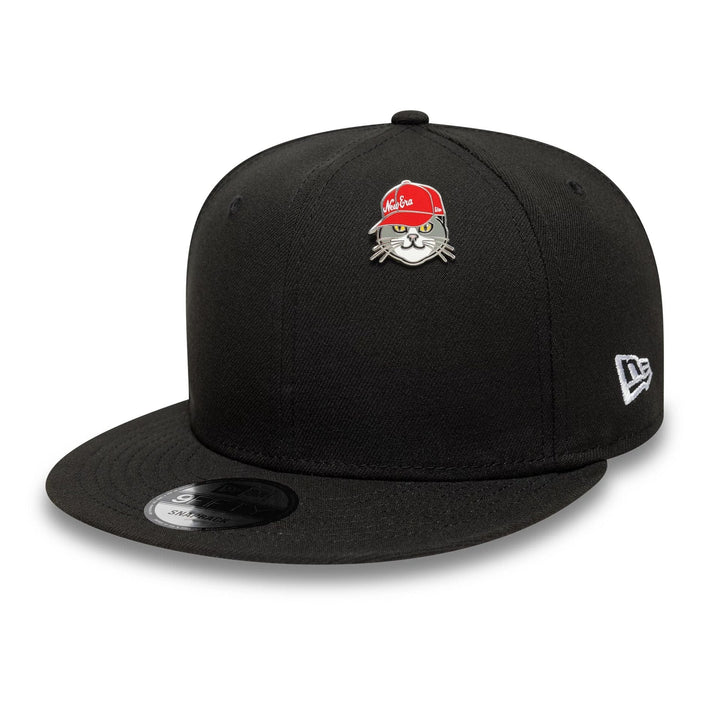 New Era Cat Red Pin Badge - Shop-Tetuan