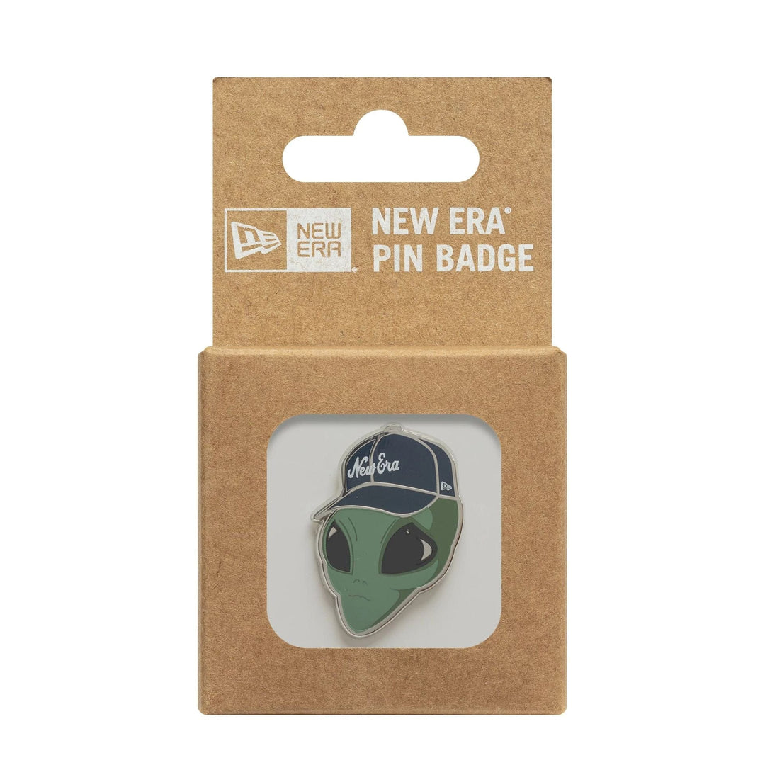 New Era Alien Black Pin Badge - Shop-Tetuan