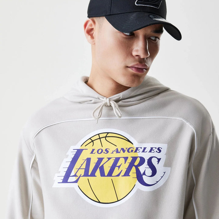 New Era NBA Piping Oversized Pullover Hoodie LA Lakers cream