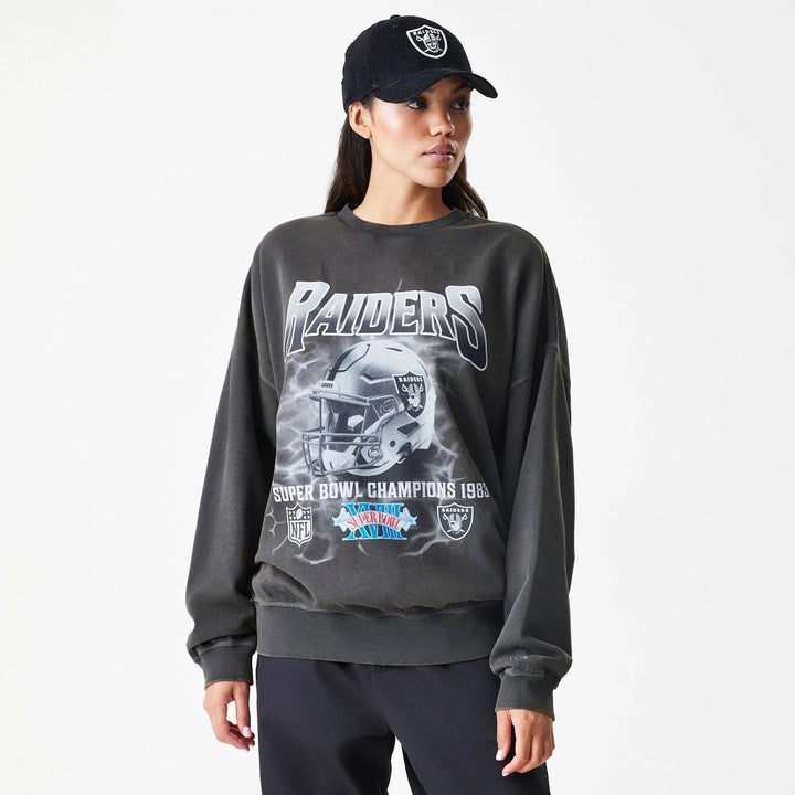 New Era NFL Washed Boxy Oversized Crew Neck Sweater LV Raiders black
