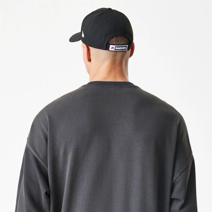 New Era NFL Washed Boxy Oversized Crew Neck Sweater LV Raiders black