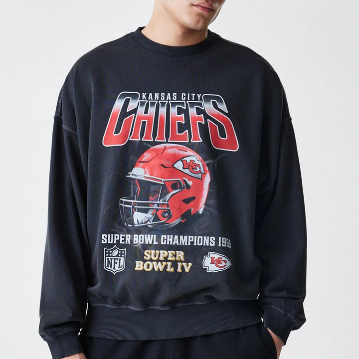 New Era NFL Washed Boxy Oversized Crew Neck Sweater KC Chiefs black