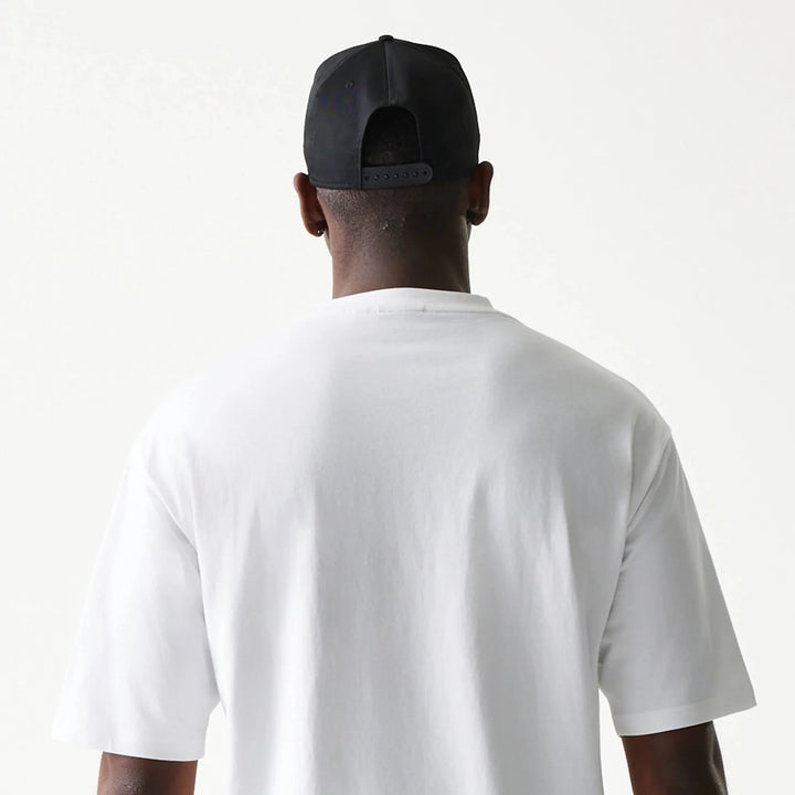 New Era NBA Oversized Tee C Bulls white - Shop-Tetuan