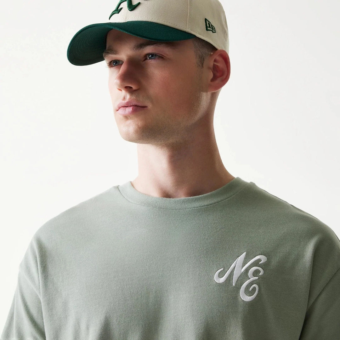 New Era Floral Graphic Oversized tee pastel green - Shop-Tetuan