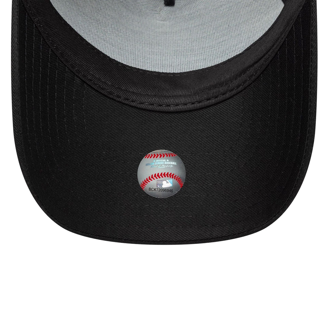 New Era NBA Metallic 9Forty E-Frame NY Yankees black - Shop-Tetuan