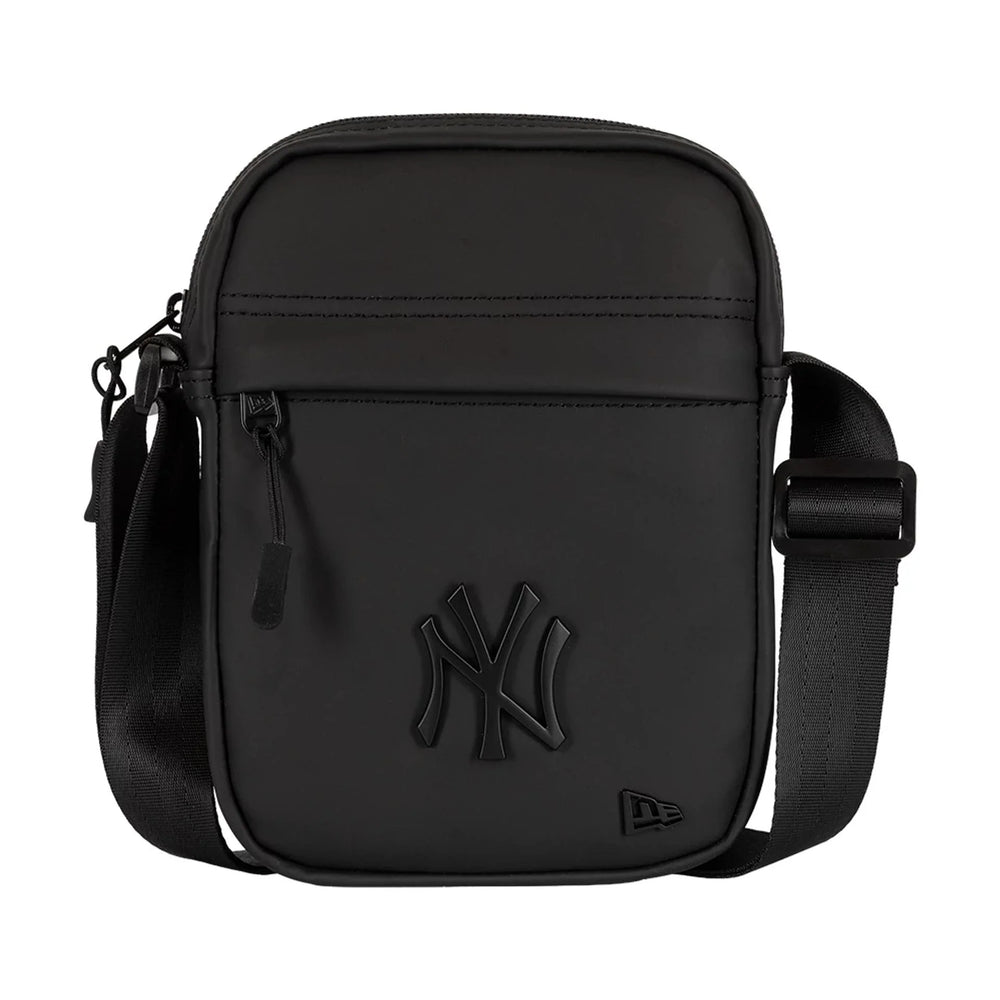 New Era MLB Matte PU Side Bag NY Yankees black - Shop-Tetuan