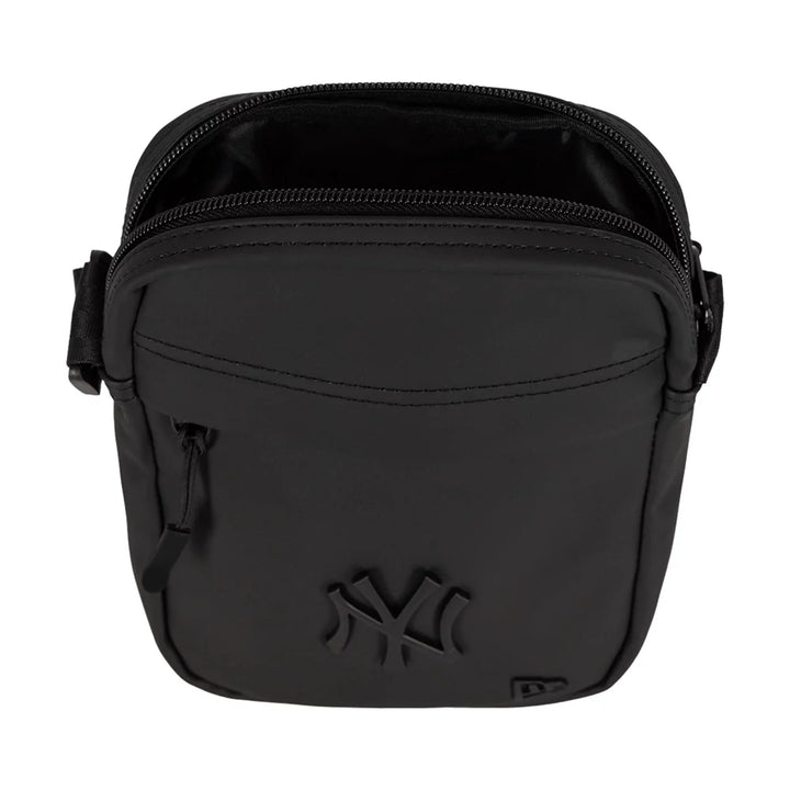 New Era MLB Matte PU Side Bag NY Yankees black - Shop-Tetuan