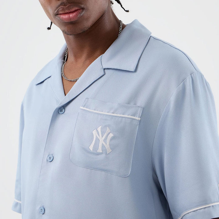 Mew Era MLB Graphic Revere NY Yankees SS Shirt pastel blue