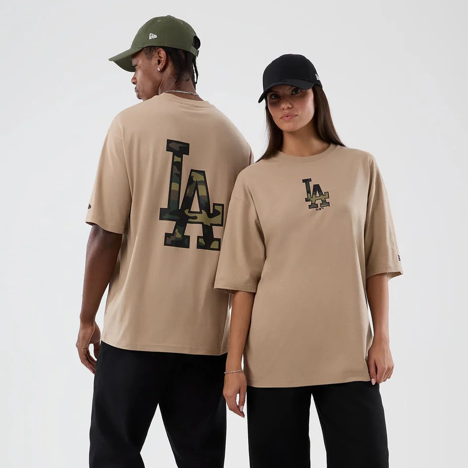 New Era MLB Infill Oversized tee LA Dodgers light beige - Shop-Tetuan