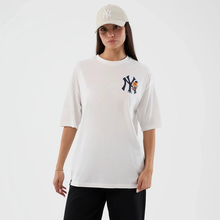 New Era MLB Floral Oversized tee NY Yankees white - Shop-Tetuan