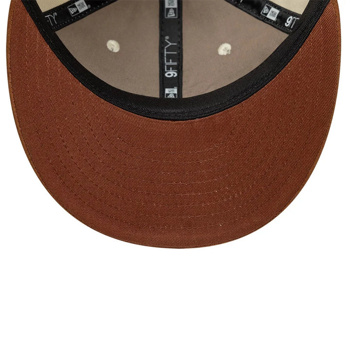 New Era Retro Crown 9Fifty suede cream/brown
