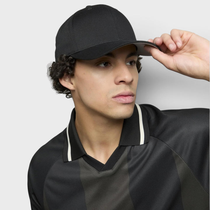 Yupoong Wooly Combed Snapback black - Shop-Tetuan