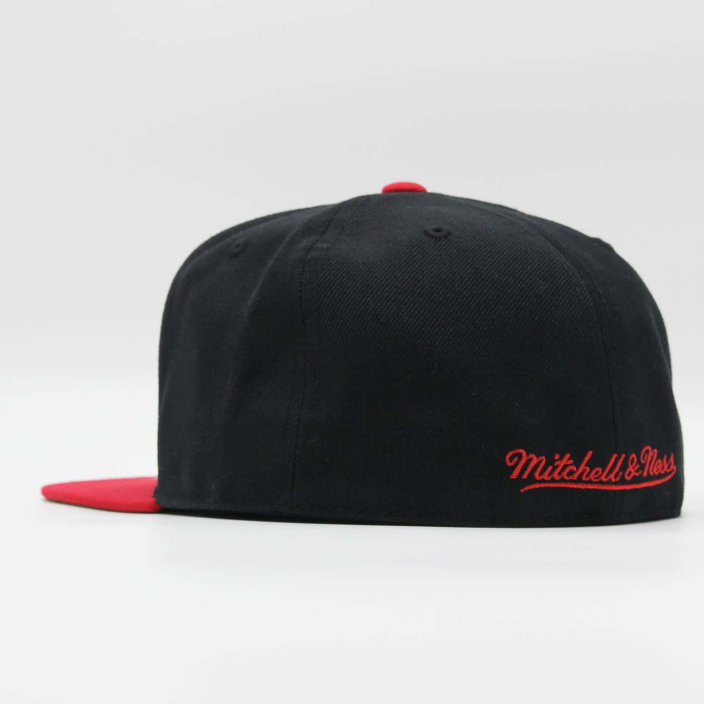 Mitchell & Ness NBA Team 2 Tone 2.0 fitted HWC P 76ers black/red
