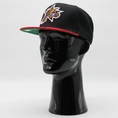 Mitchell & Ness NBA Team 2 Tone 2.0 fitted HWC P 76ers black/red