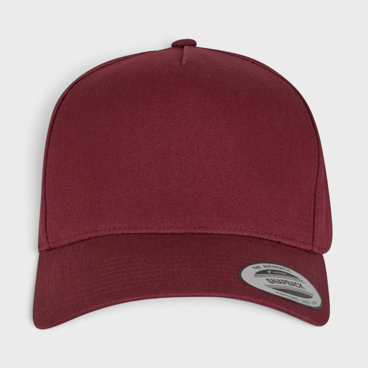 The Classics Yupoong 5-Panel Curved Classic snapback maroon