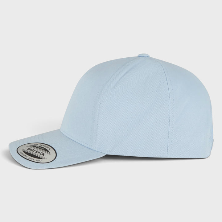 The Classics Yupoong 5-Panel Curved Classic snapback lightblue