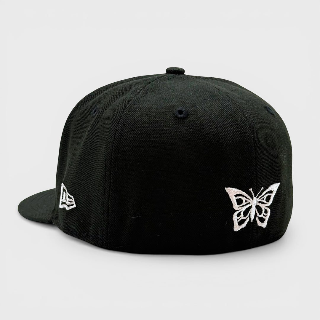 New Era Essential Butterfly 59Fifty A Braves black/white - Shop-Tetuan