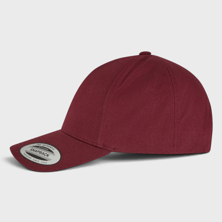 The Classics Yupoong 5-Panel Curved Classic snapback maroon