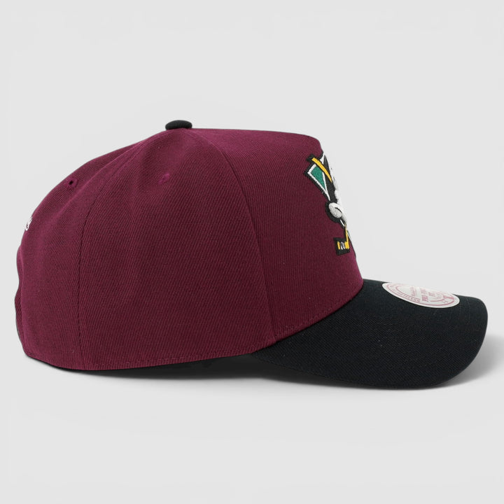 Mitchell &amp; Ness NHL Legendary Home Pro Snapback Vintage A Ducks Purple - Shop-Tetuan