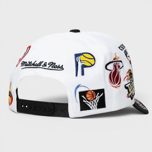 Mitchell & Ness NBA Playoffs Pro snapback white/black - Shop-Tetuan