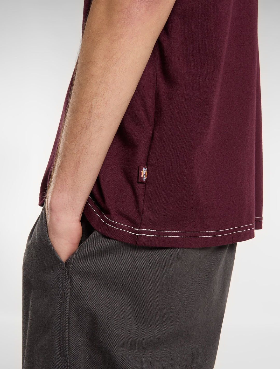 Dickies Cornville Midweight tee maroon