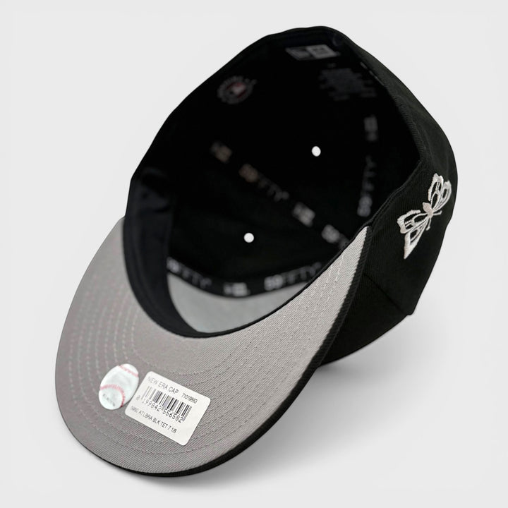 New Era Essential Butterfly 59Fifty A Braves black/white - Shop-Tetuan
