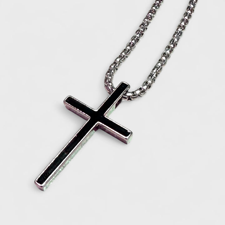 Black Cross Pendant Necklace silver/black
