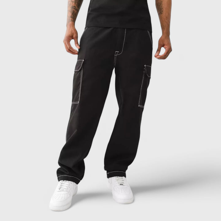 True Religion Big T Cargo Pants jet balck