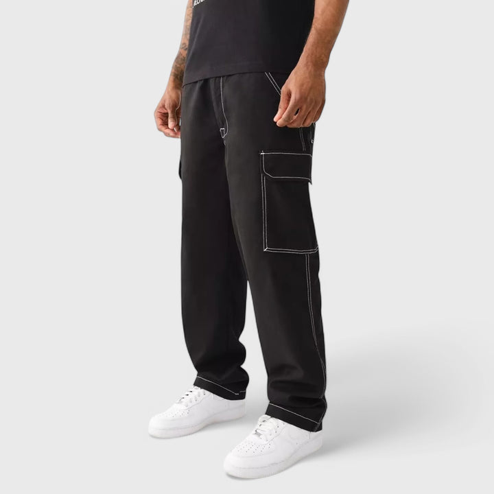 True Religion Big T Cargo Pants jet balck