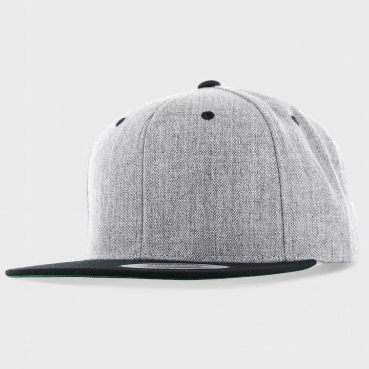 The Classics Yupoong snapback heather/blk - Shop-Tetuan