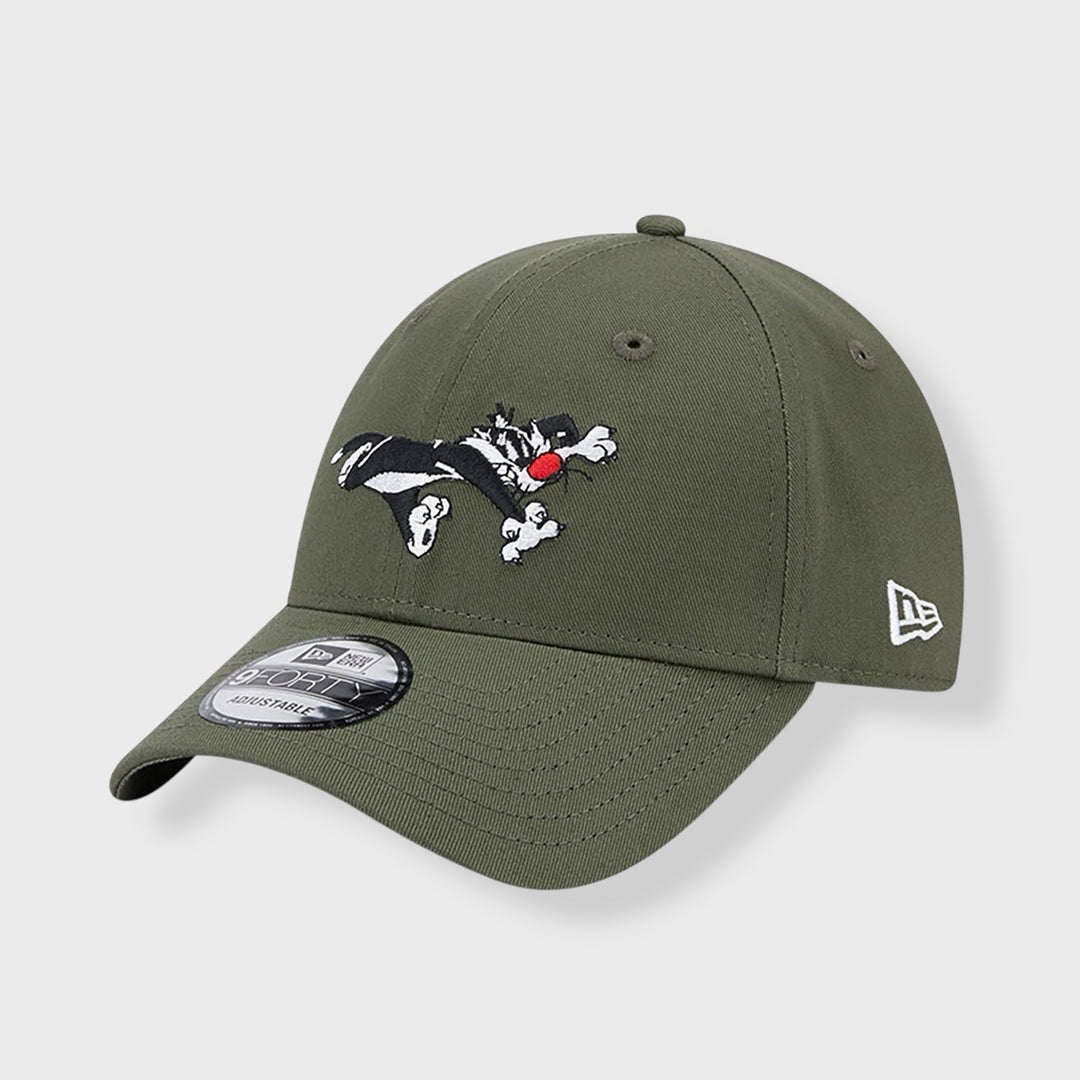 New Era Warner Brothers Sylvester 9Forty olive - Shop-Tetuan
