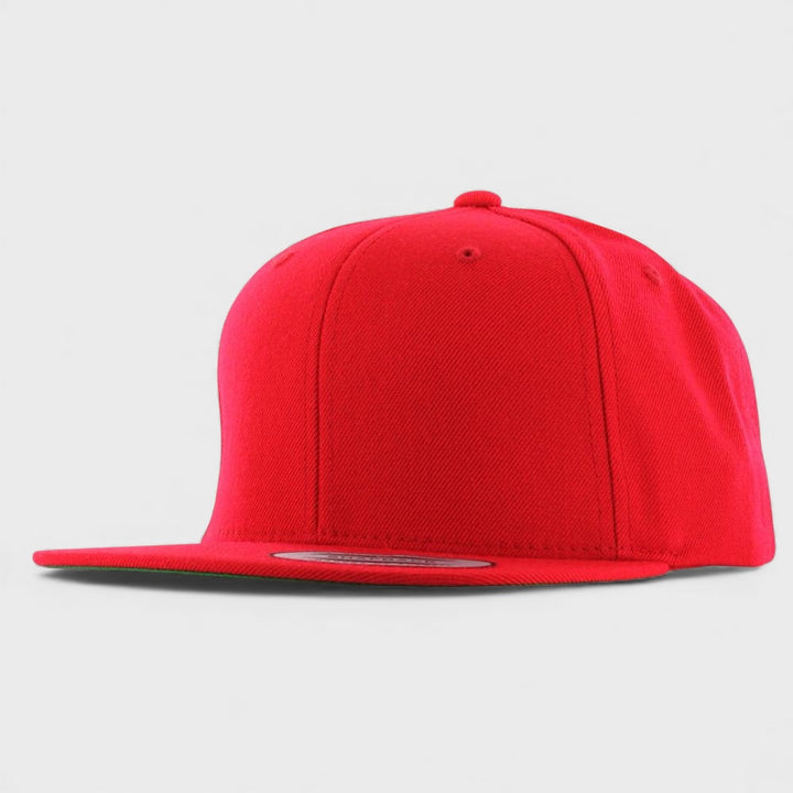 The Classics Yupoong snapback red