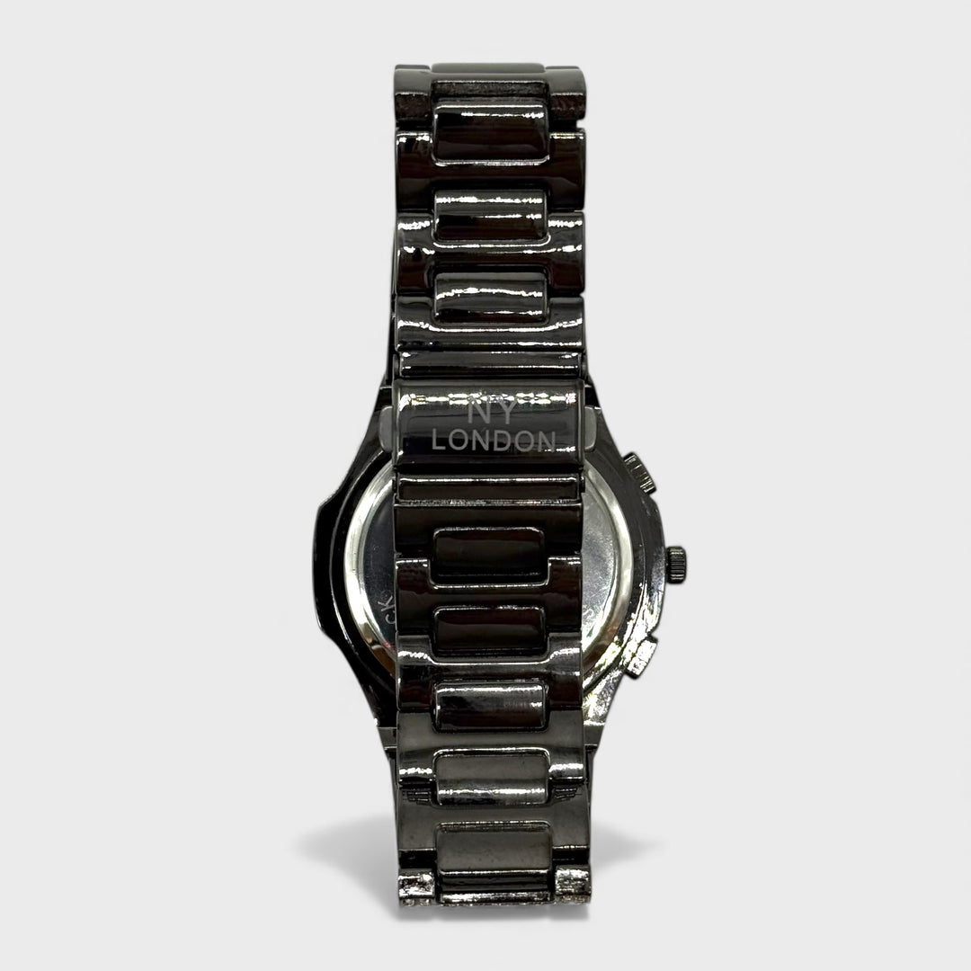 NY London Round Diamond Metal Bracelet Watch gun/gold