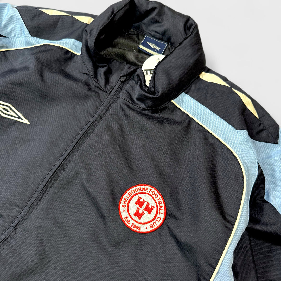 Umbro Shelbourne Football Club Coach Jacket navy XL - Shop-Tetuan