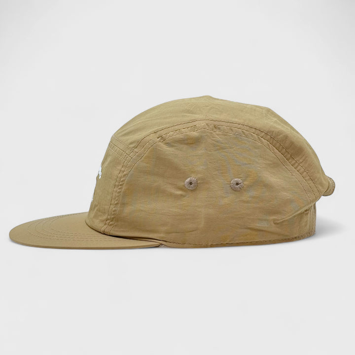 Moomin Muumipeikko Juoksee five panel beige