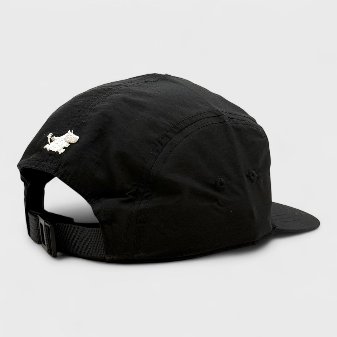 Moomin Muumipeikko Juoksee five panel black