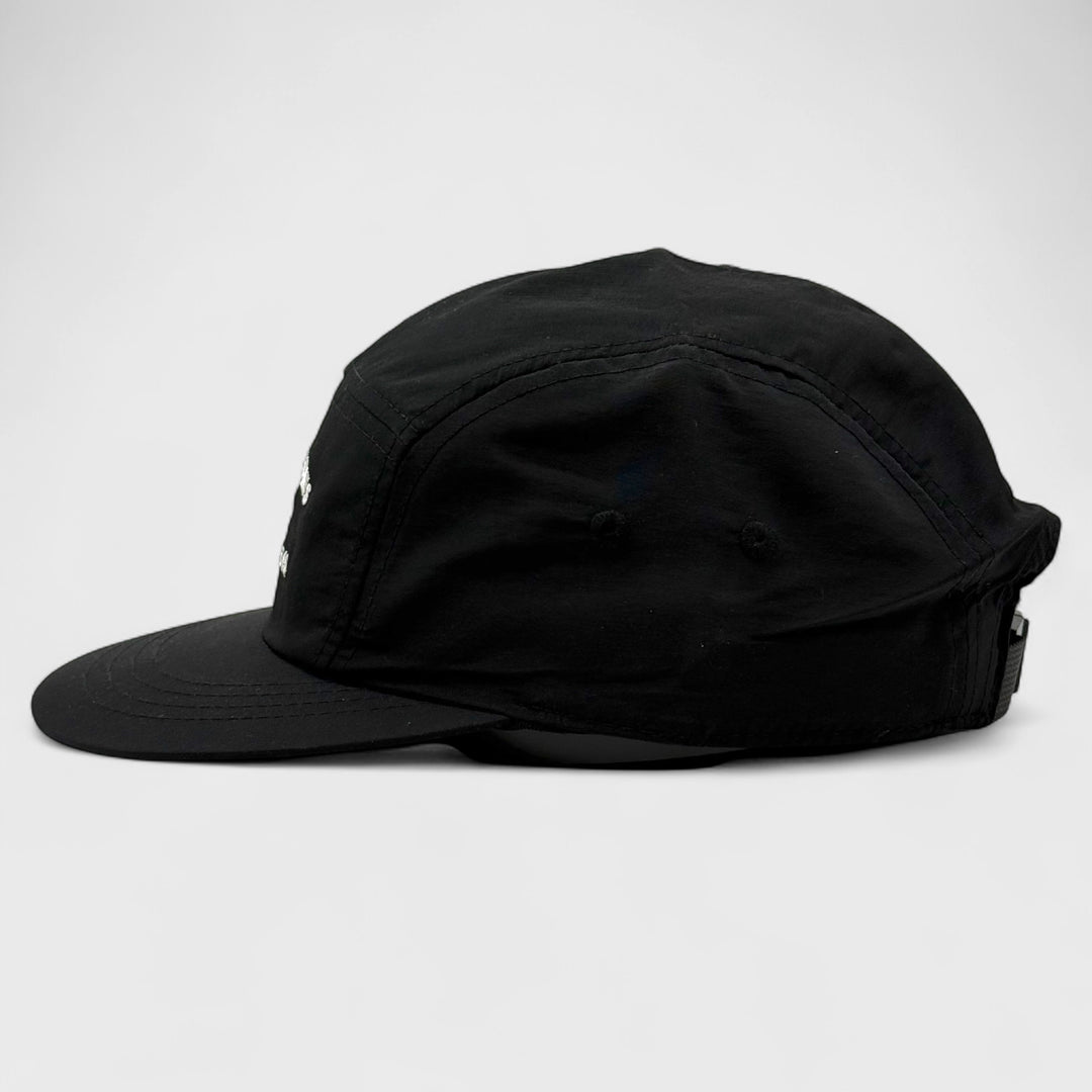 Moomin Muumipeikko Juoksee five panel black