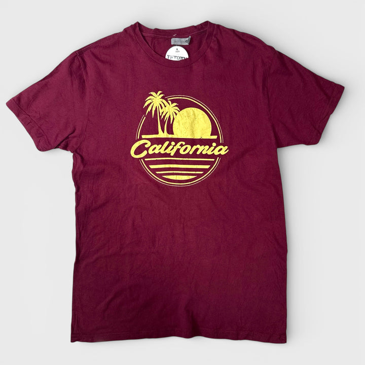 Next Level Apparel California tee maroon L - Shop-Tetuan