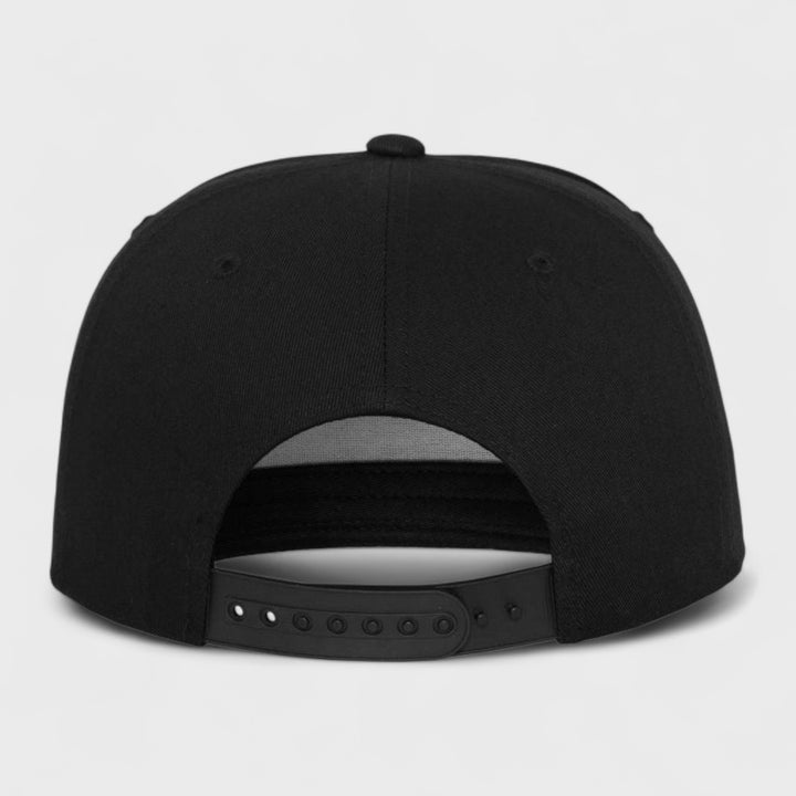 The Classics Yupoong 5-Panel snapback black/black